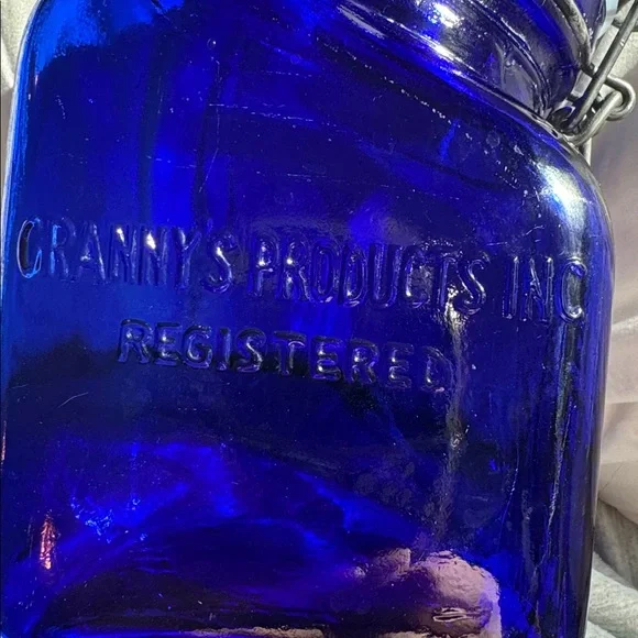 Cobalt Blue Glass Food Storage Jar with Airtight Seal 1968 - Picture 2 of 5